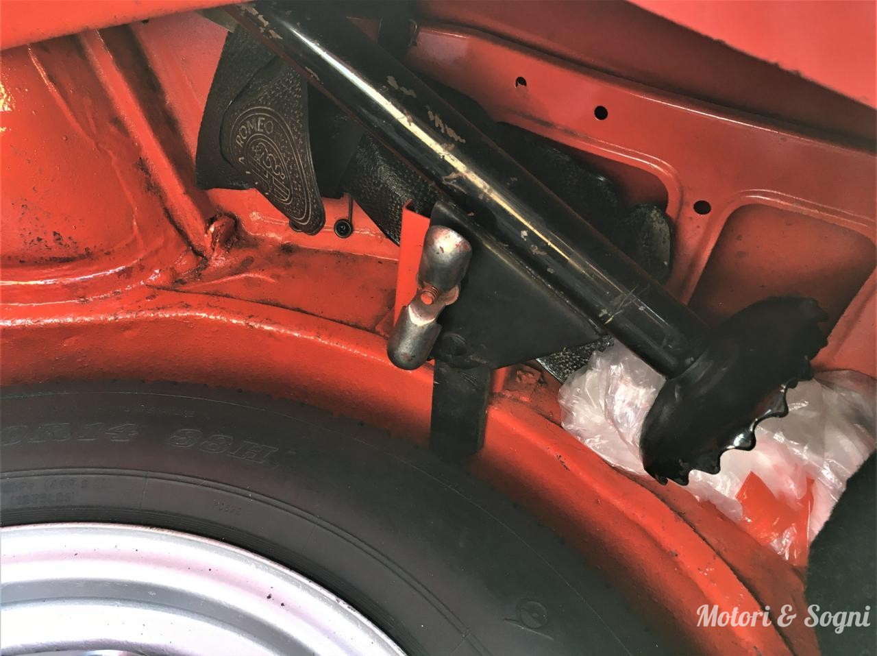 Alfa Romeo 2000 Spider Veloce