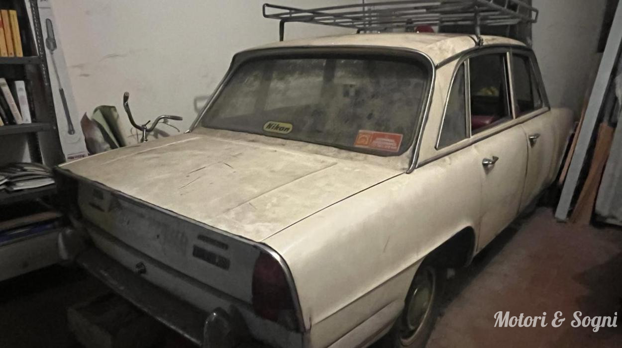 Triumph 2000 Mk 1
