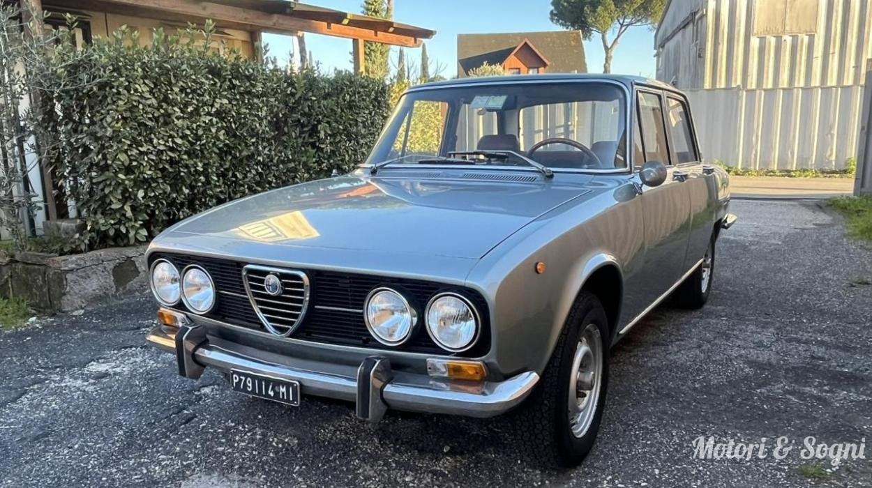 Alfa Romeo 2000 berlina - UNIPRO'