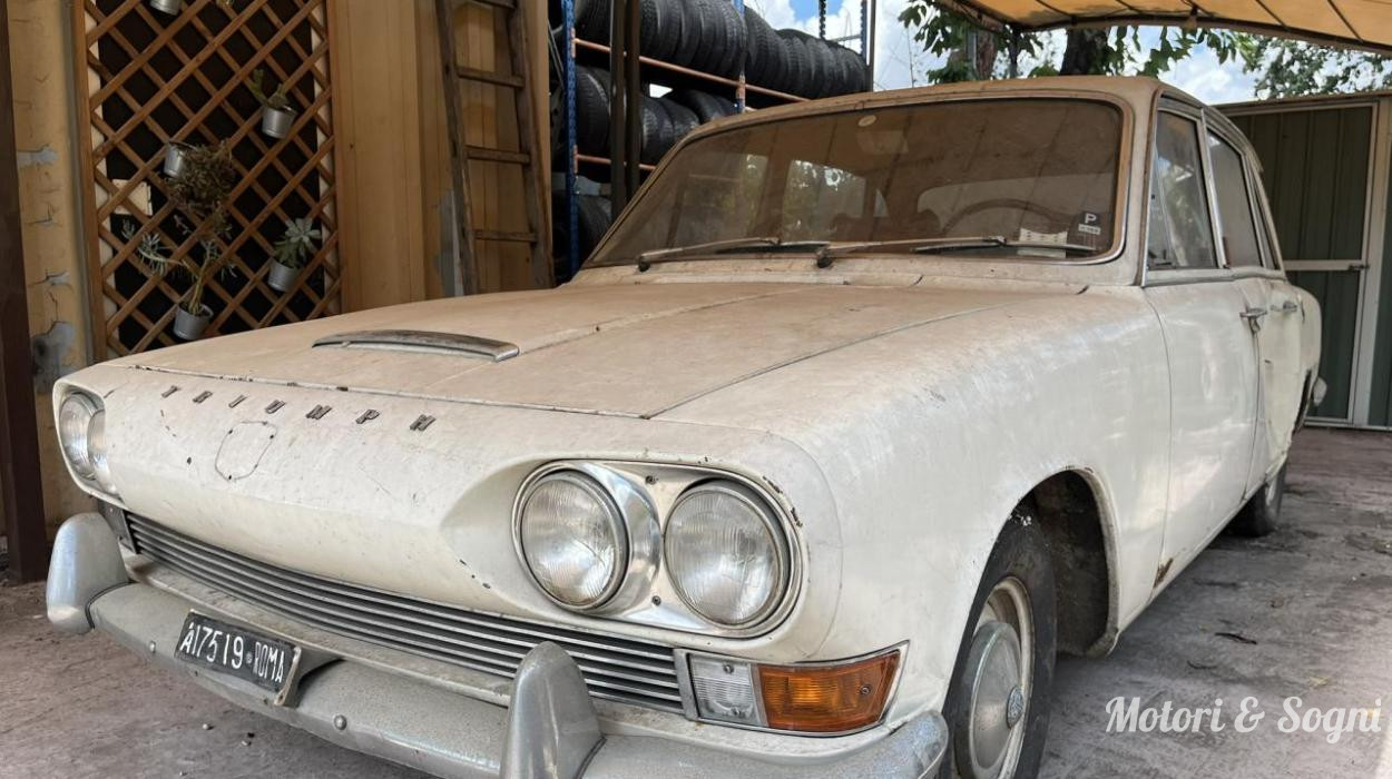 Triumph 2000 Mk 1