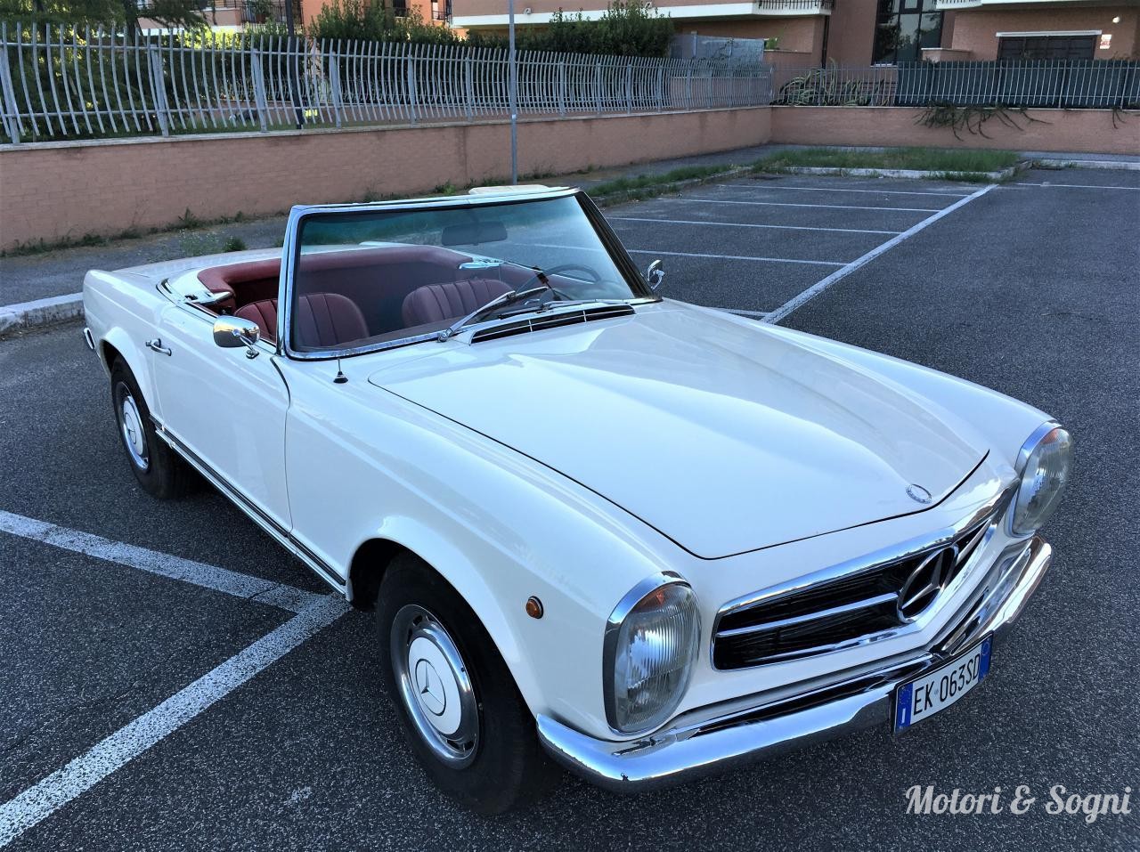 Mercedes 230 SL W113 