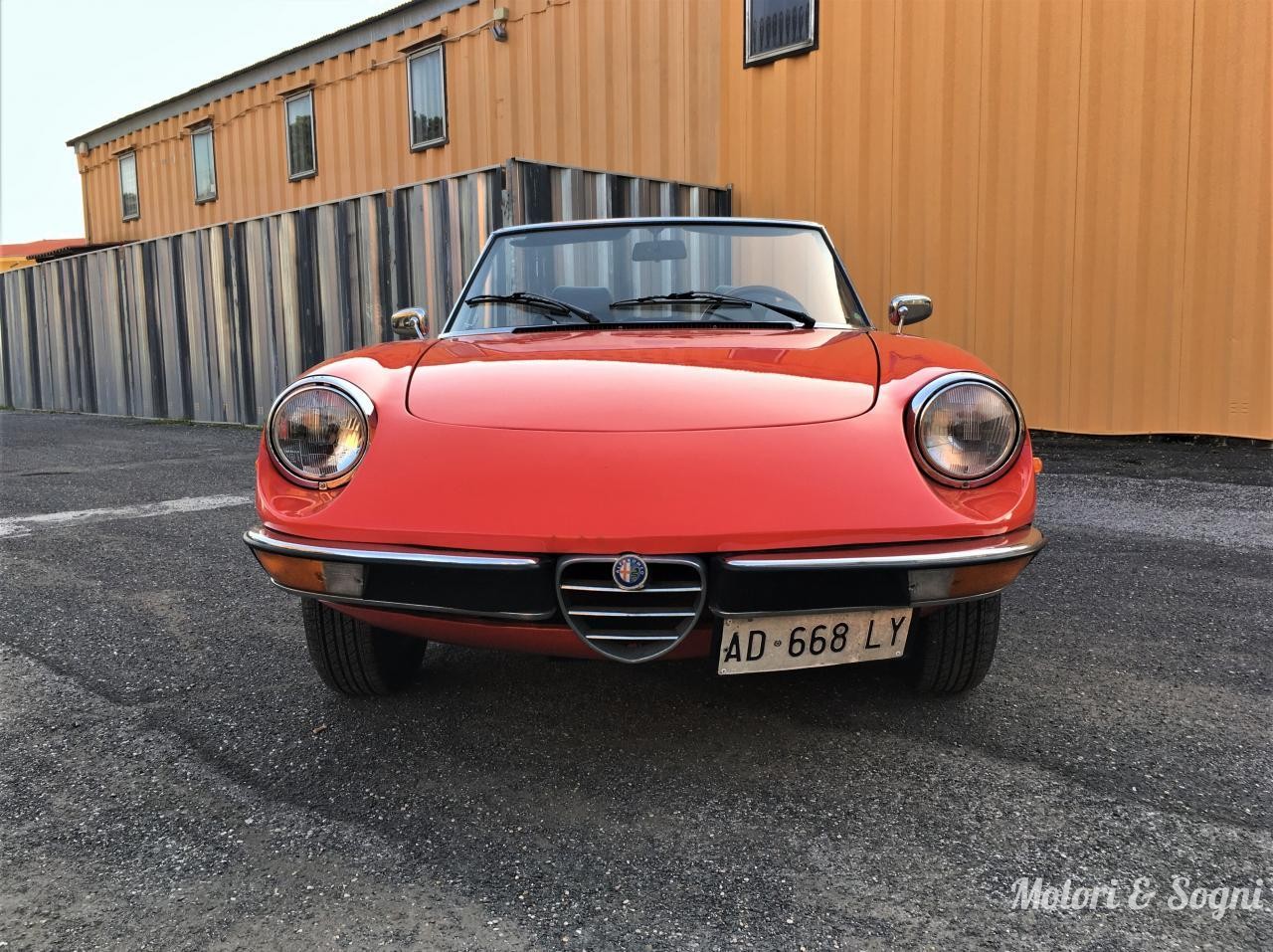Alfa Romeo 2000 Spider Veloce